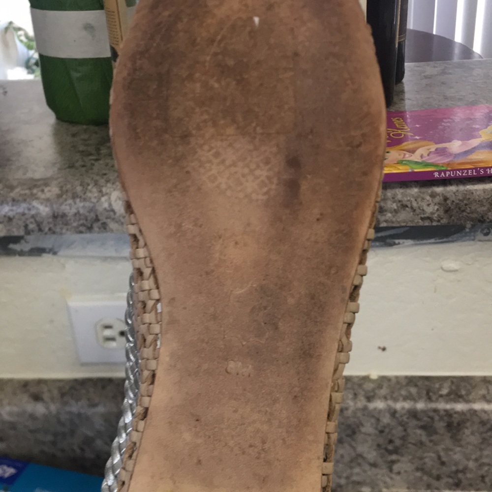 Shoes - Picture 2 of 3